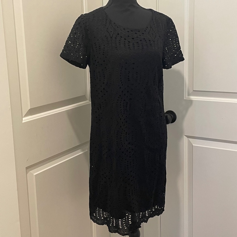 J. Crew Black Eyelet Lace Sheath Dress Short Sleeve Knee Length Size 6